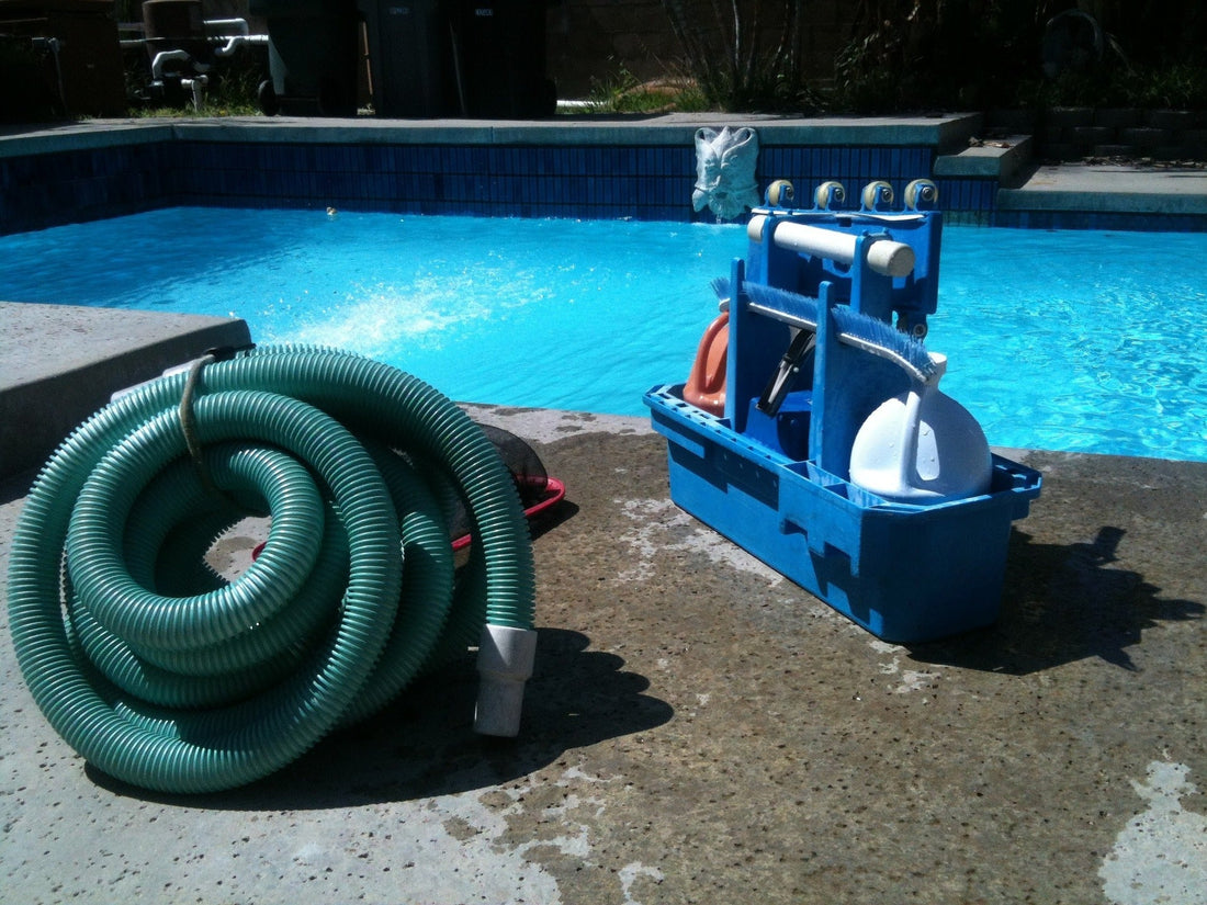 đ§œ Comment passer lâaspirateur dans la piscine ?